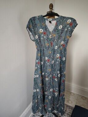 V-Neck Floral Maxi Dress in Slate Blue